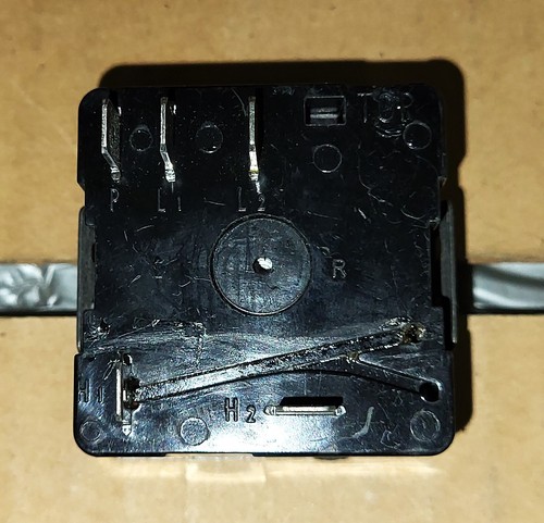 Wells 2E-30562 OEM Infinite Switch, 240 Volt 15 Amp - Picture 3 of 3