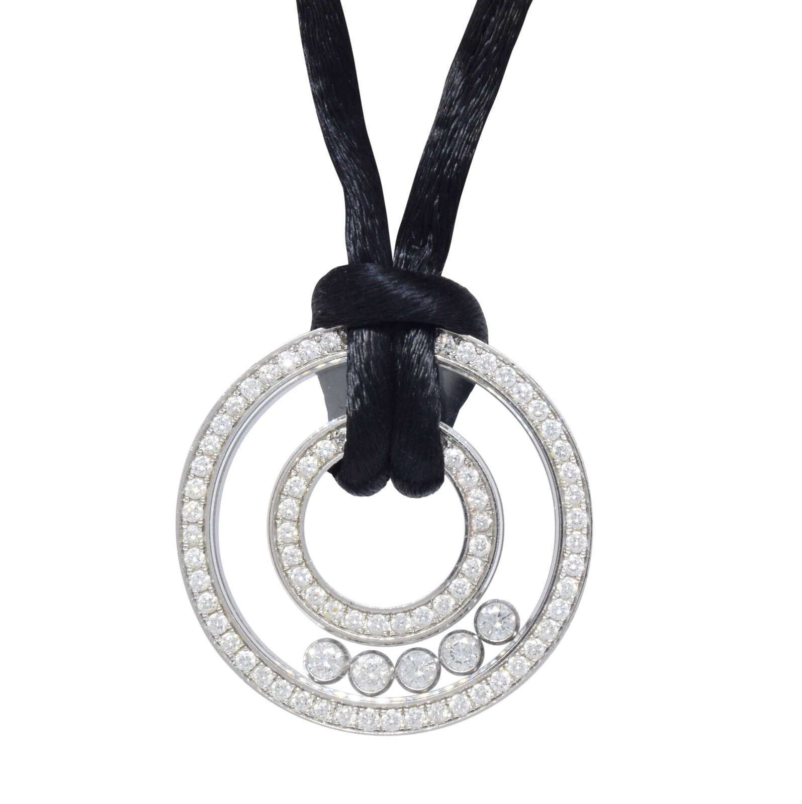 Chopard — Chopard Happy Diamonds 18k White Gold Diamond Circles Pendant Necklace