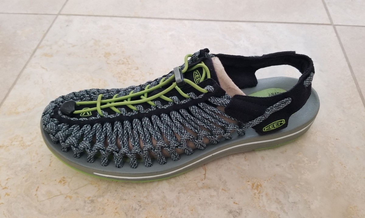 Keen Mens Size 11.5 Uneek Tow Paracord Bungee Sport Sandals 