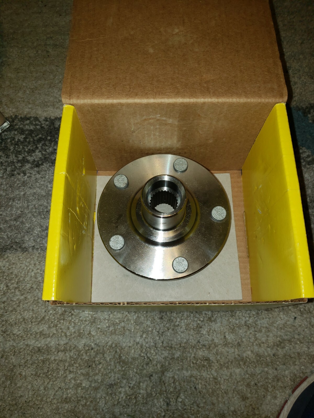 MOOG Hub Assemblies 518508 Wheel Hub Repair Kit No Bearing | Aftermarket