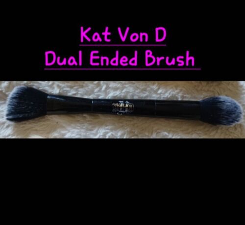 Brosse à maquillage en poudre à double contour double extrémité KAT VON D 🙂 - Photo 1 sur 3