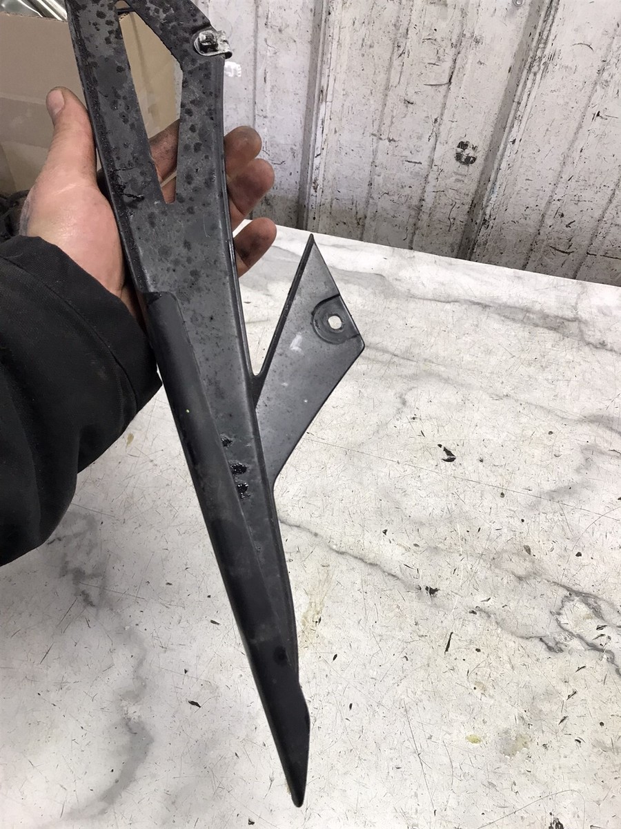 QUGページ 24 Kawasaki ZX Z 1000 SX Z1000SX Ninja drive chain cover