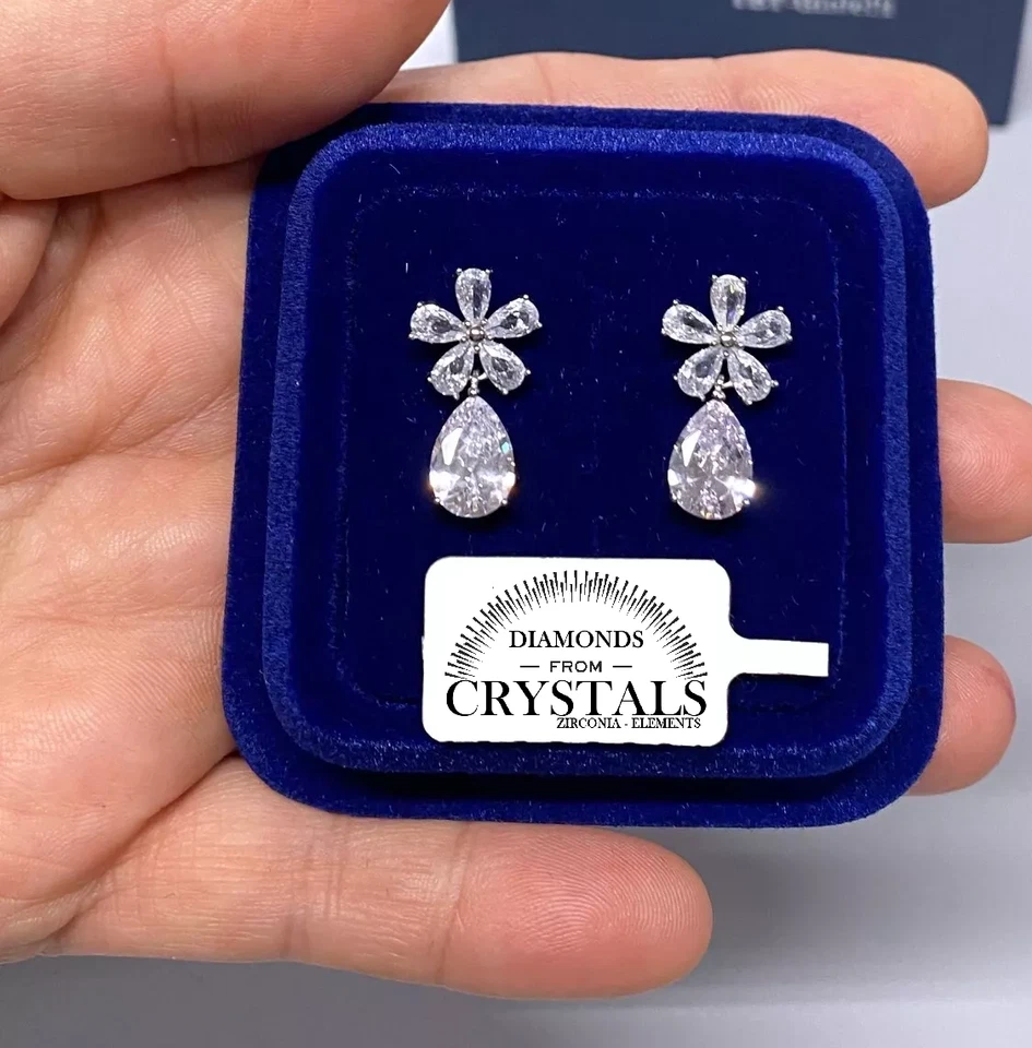 Orecchini Fiori con Goccia pl. oro Bianco 18K con Cristalli Zirconi SW2/4 - Immagine 2 di 4