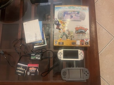 Sony Playstation Portable (PSP) Ratchet & Clank Console CIB (Complete In Box)