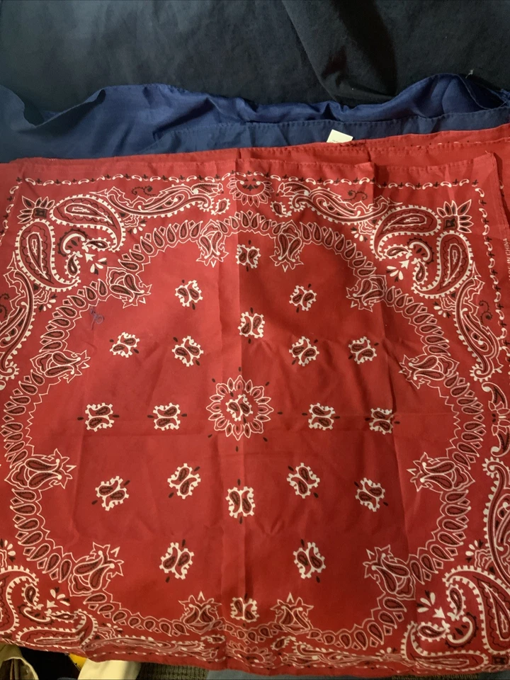 Bandana Lote De 27 Poliéster Rojo Y Azul Varios Patrones Artesanales Foto 4 de 4