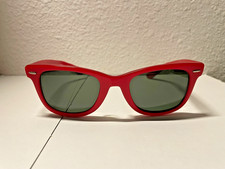 VINTAGE B L RAY-BAN WAYFARER SUNGLASSES Authentic MADE IN USA CRIMSON RED