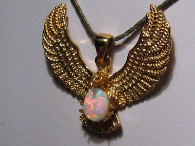 2,2 ct. Steinadler Opal Anhänger, 22 Gramm massiv 22k Gelbgold