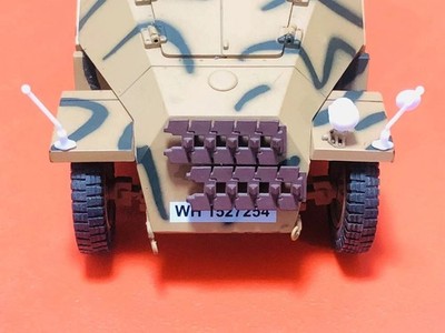Custom kit 1/18 width indicator and front light for 21st century toys Sd.kfz.251