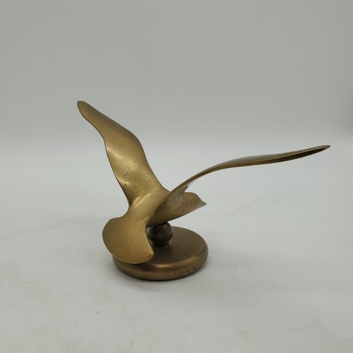Vintage Brass Seagull Bird Figurine Mid Century Modern Paperweight - Picture 3 of 8