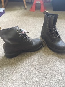 dr martens size 4