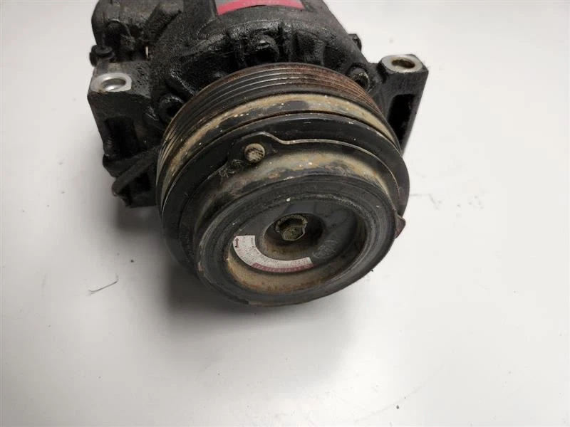 1998-2000 BMW 528i AC Compressor OEM 64528385922 - Image 4 of 4