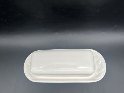 Pfaltzgraff Acadia White Covered Butter Dish (JP3013) - Picture 3 of 8