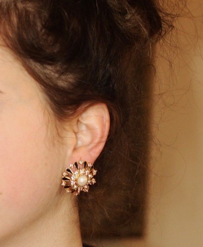 NWT Kate Spade New York Tuxedo Pearls Stud Earrings Black Gold $125 - Picture 7 of 8