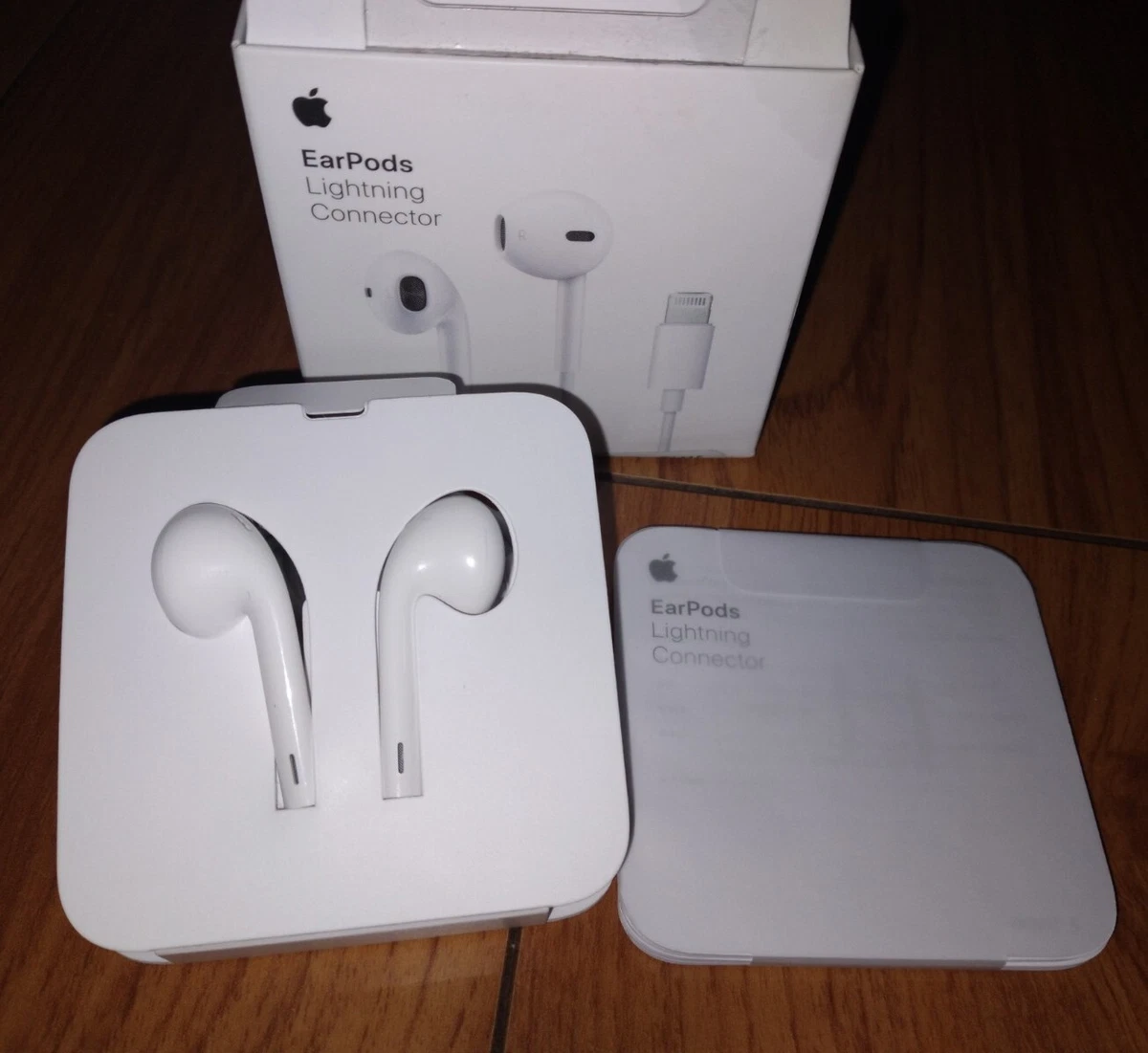 Buy Apple Earpods With Lightning Connector White Online