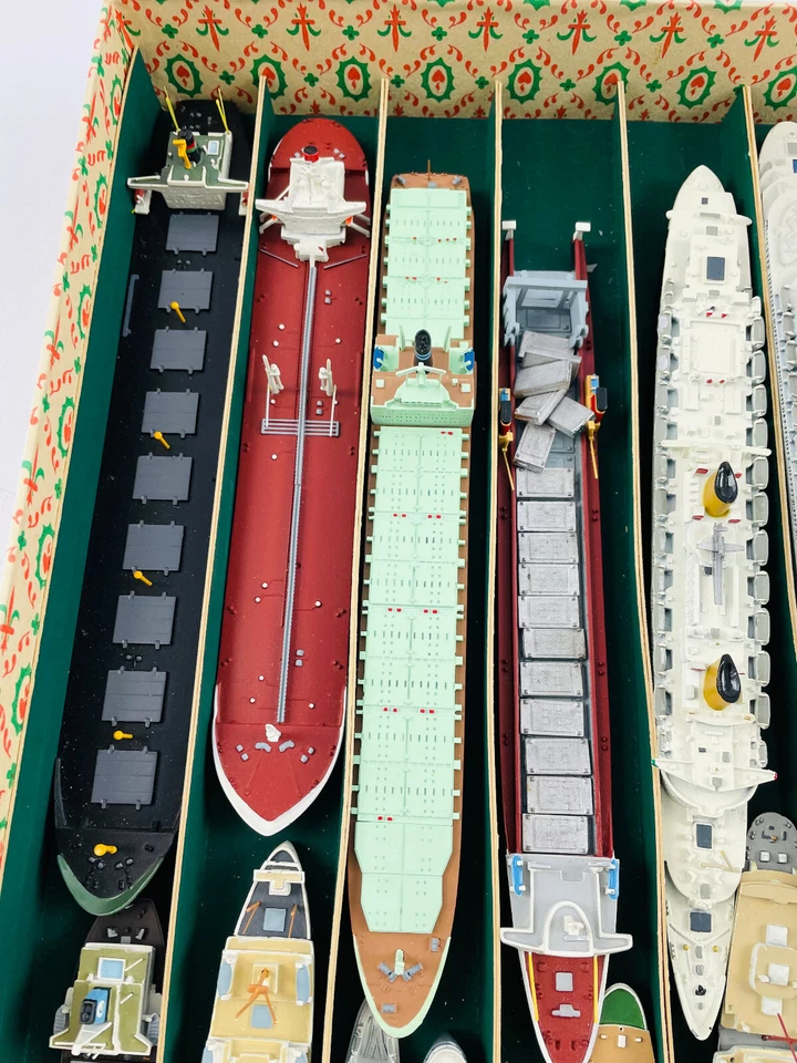 16 x modellino nave 1:1250 nave in ghisa - Immagine 2 di 4