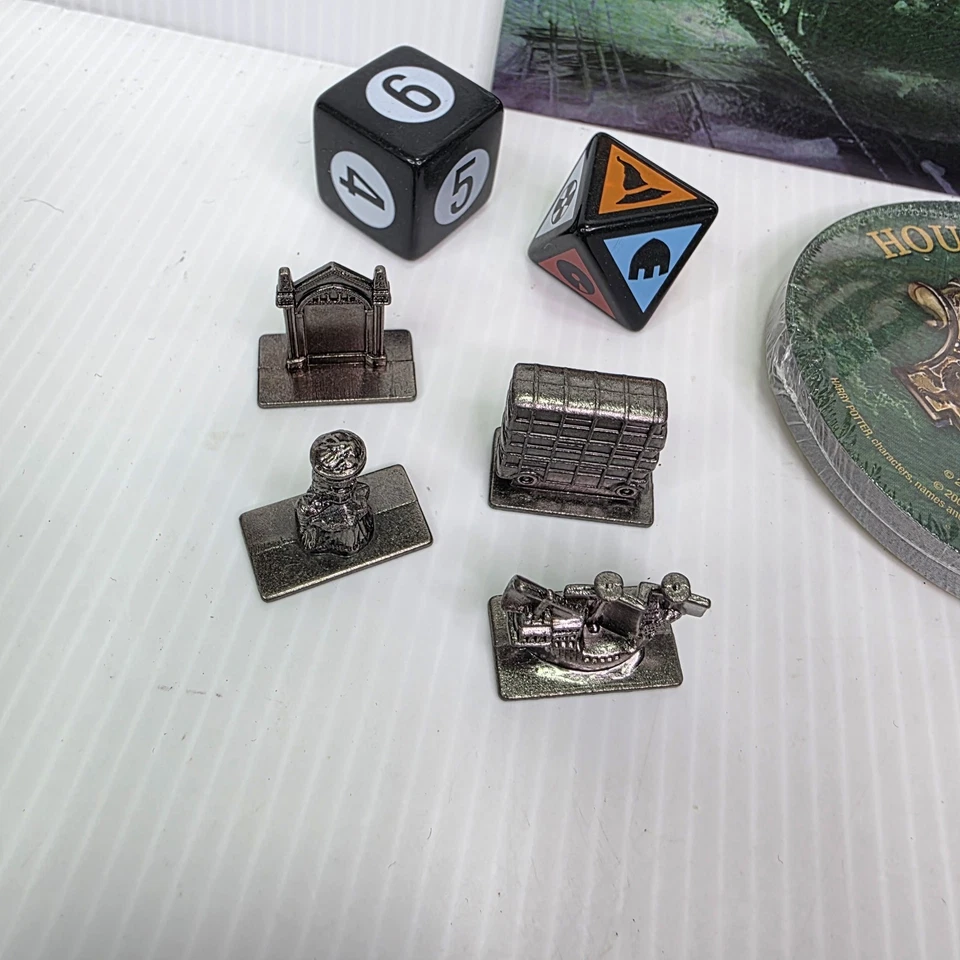 Harry Potter Scene It? 2nd Edition DVD 4 Metal Tokens 2 Die Dice Cards NEW - Image 2 of 4