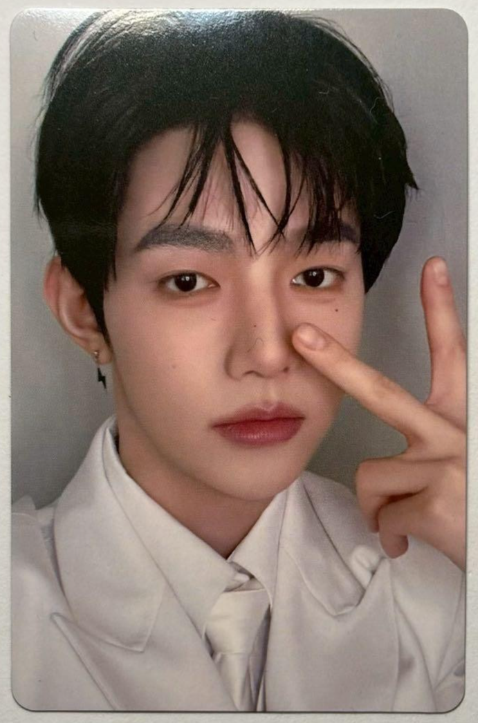 ZB1 ZEROBASEONE Photocard Trading card POB RE-FLOW Tower Record