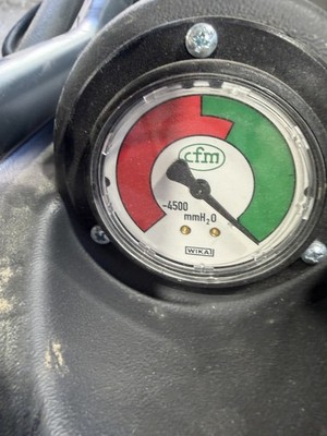 NILFISK T48 VACUUM  