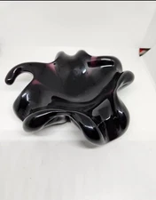 Mid Century Modern Deep Purple 4 Four Leaf Clover Glass Art Ash Tray Sculpture 
