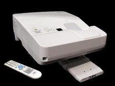 NEC NP-UM330W Ultra-Short Throw 3LCD Projector  Includes Wall Mount NP04WKI