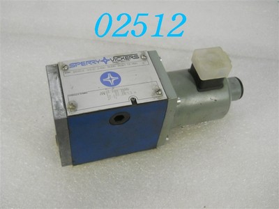 VICKERS WEGEVENTIL  DG4S4 012C 24DC 50UG S163 GE105