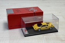Unexhibited Item 1/43 MR Collection MR Collection LAMBORGHINI Countach LP400