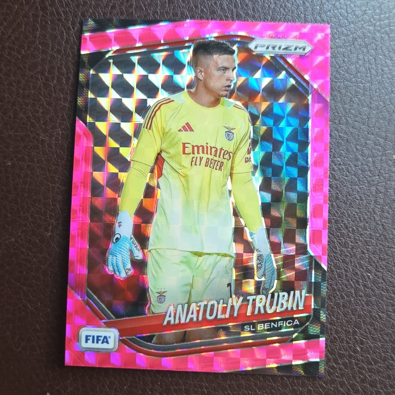 Panini 2025-26 Prizm FIFA Soccer Anatoliy Trubin #226 Pink Prizm SL Benfica