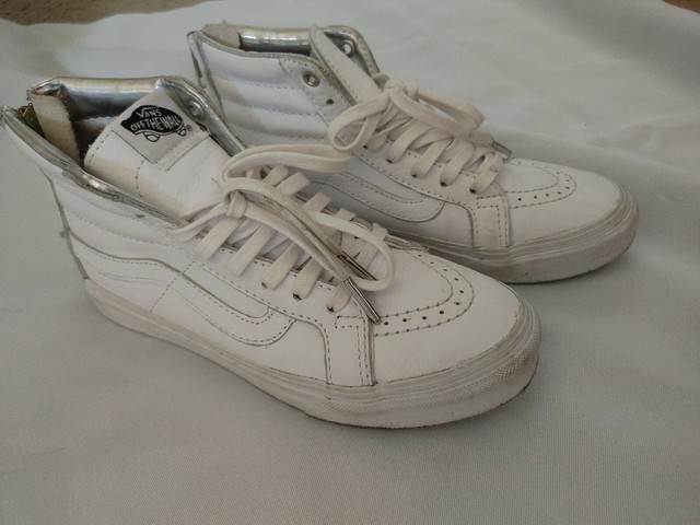 vans off the wall white shoes