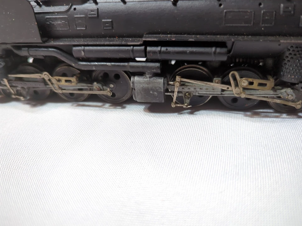 VINTAGE Rare HO BOWSER 4-6-6-4 STEAM LOCOMOTIVE - Image 3 of 4