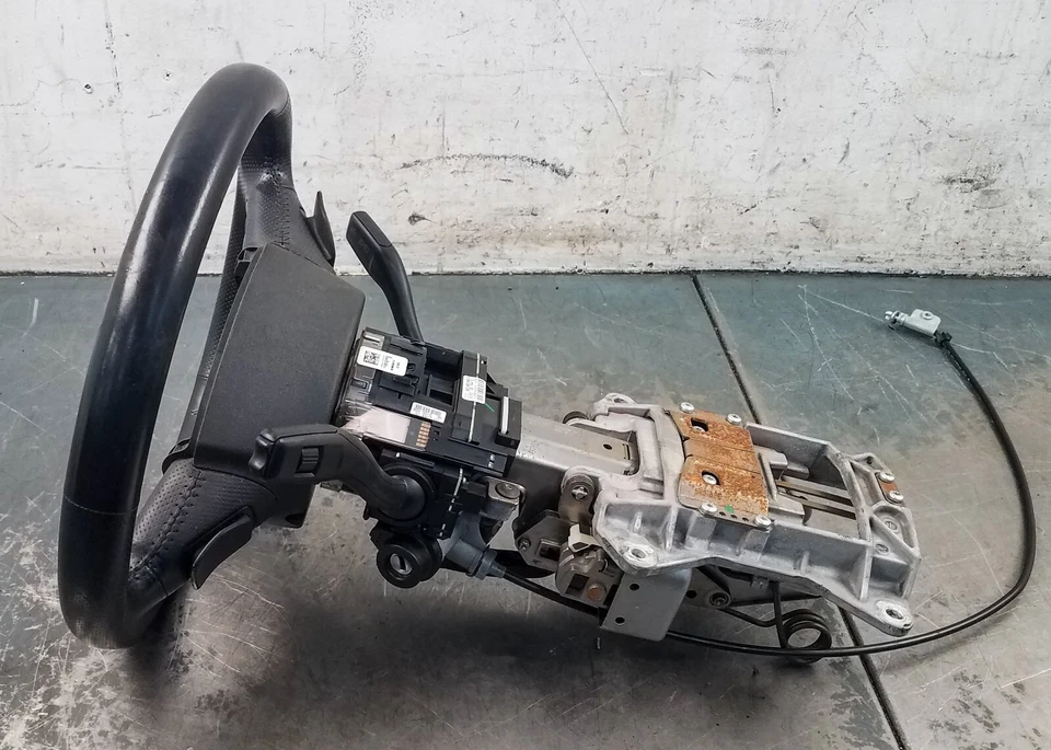 2005  Audi S4 B7 Steering Wheel / Column #7218 X6 - Image 4 of 4