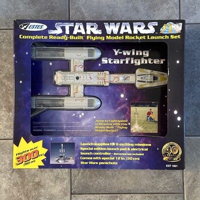 Star Wars Y-Wing Starfighter Complete Flying Model Rocket Launch Set