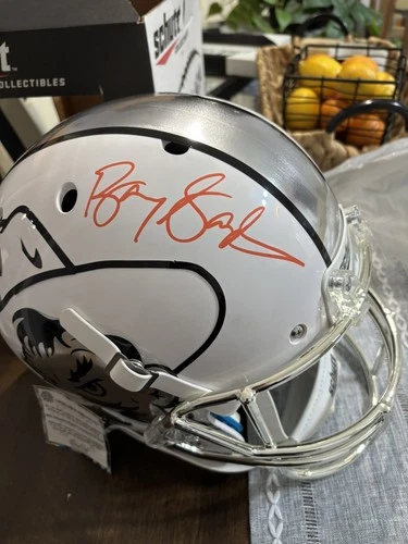 Barry Sanders Rare Signed Full-Size Okla St Pistol Pete White Helmet -Schwartz
