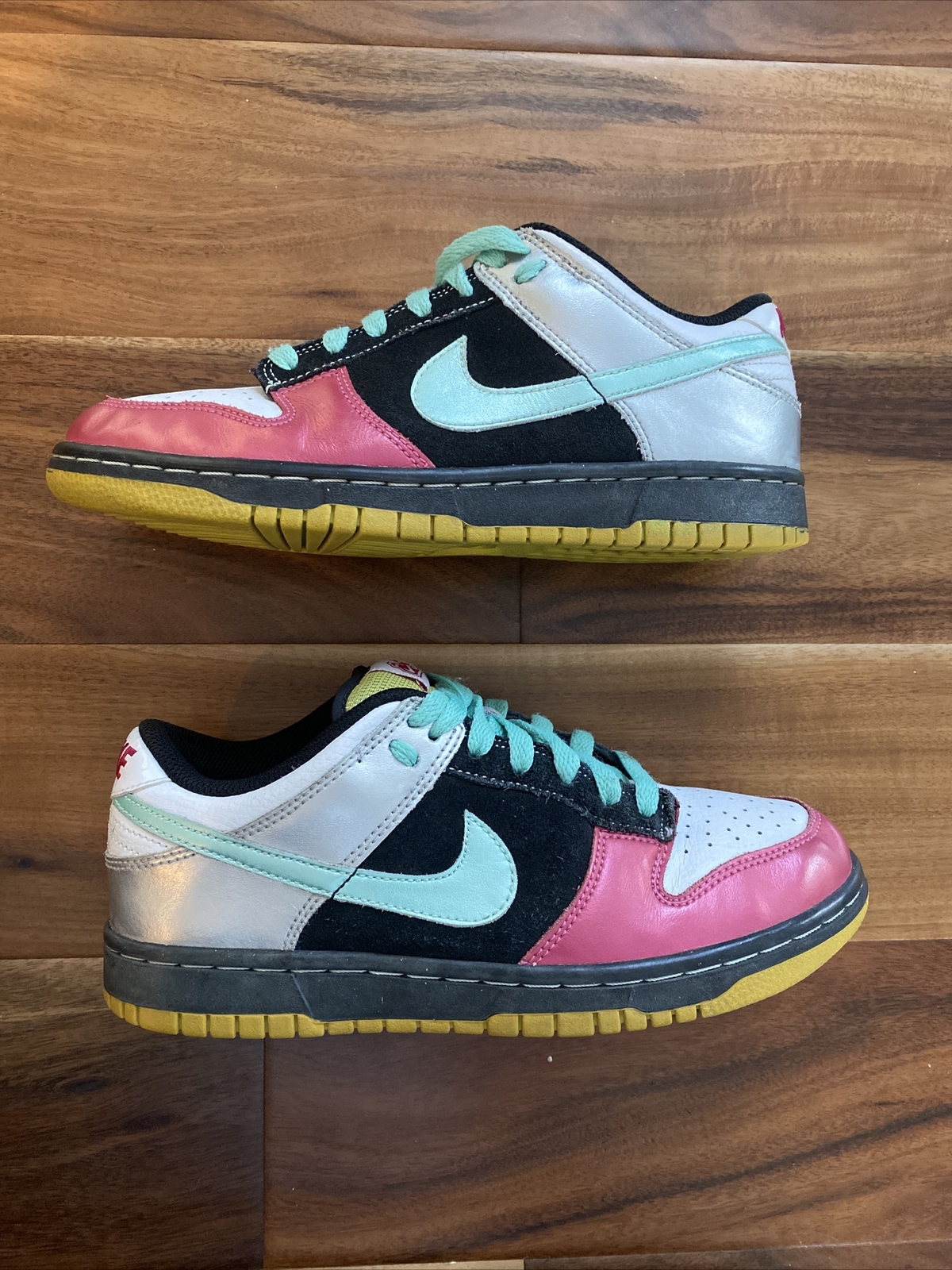 Size 7.5 - Nike Dunk Low 6.0 Black/Brilliant Magenta/Green Mist for sale  online | eBay