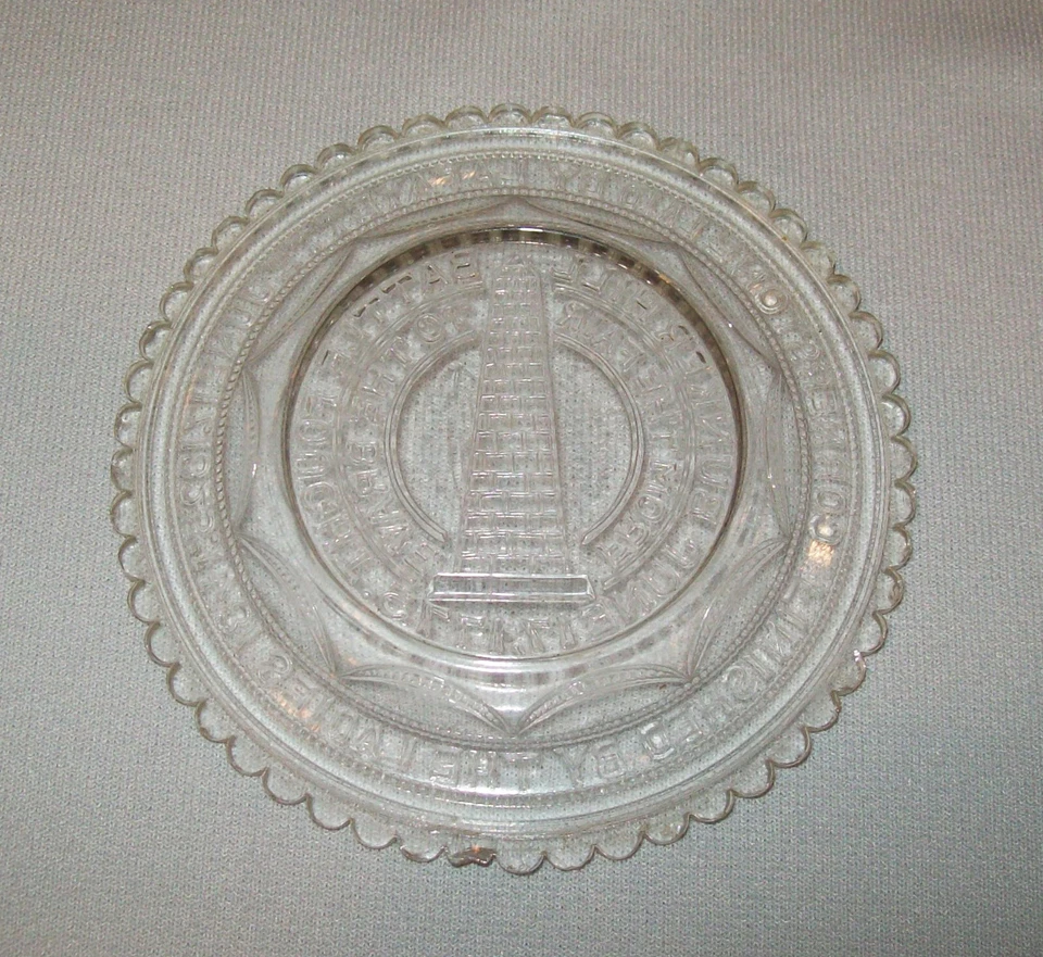 Antiguo Antiguo Plato de Taza Monumento Colina Búnker Vidrio Transparente Siglo XIX De Colección 1800 Foto 2 de 3