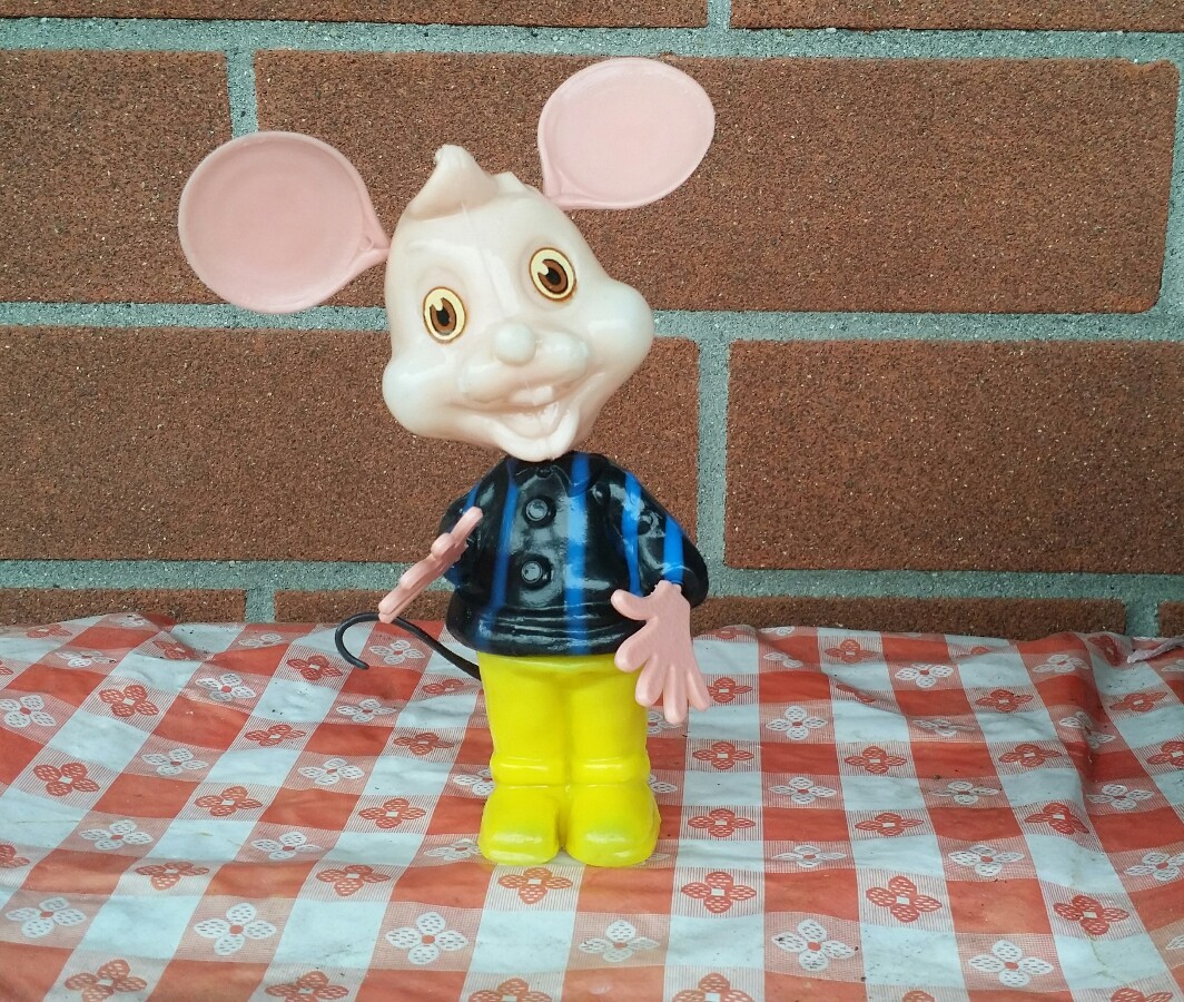 Topo gigio in plastica cm 17 anni 70 | eBay