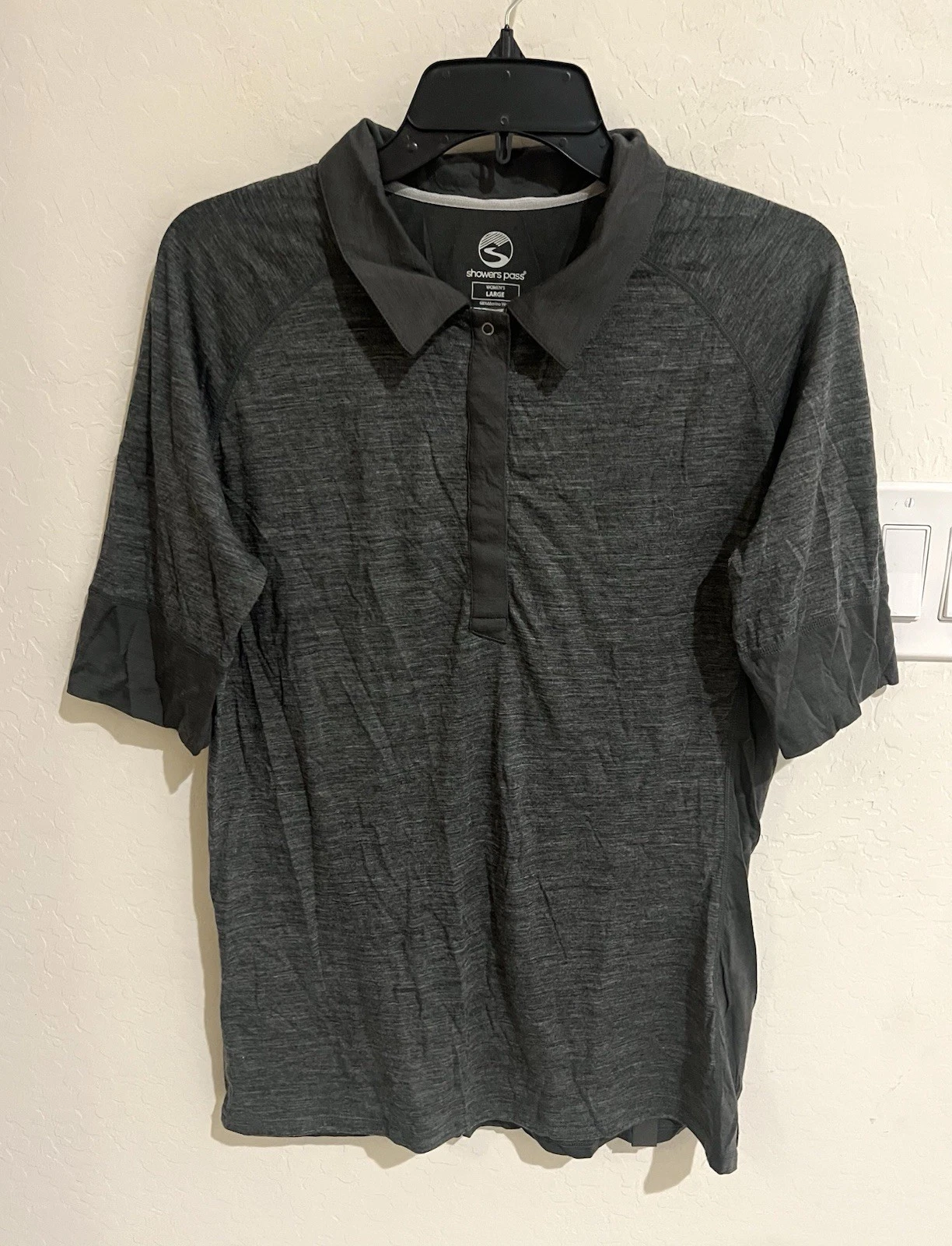 Showers Pass Women’s Merino Wool Short Elbow Sleeve Shirt Sz L Gray Base layer