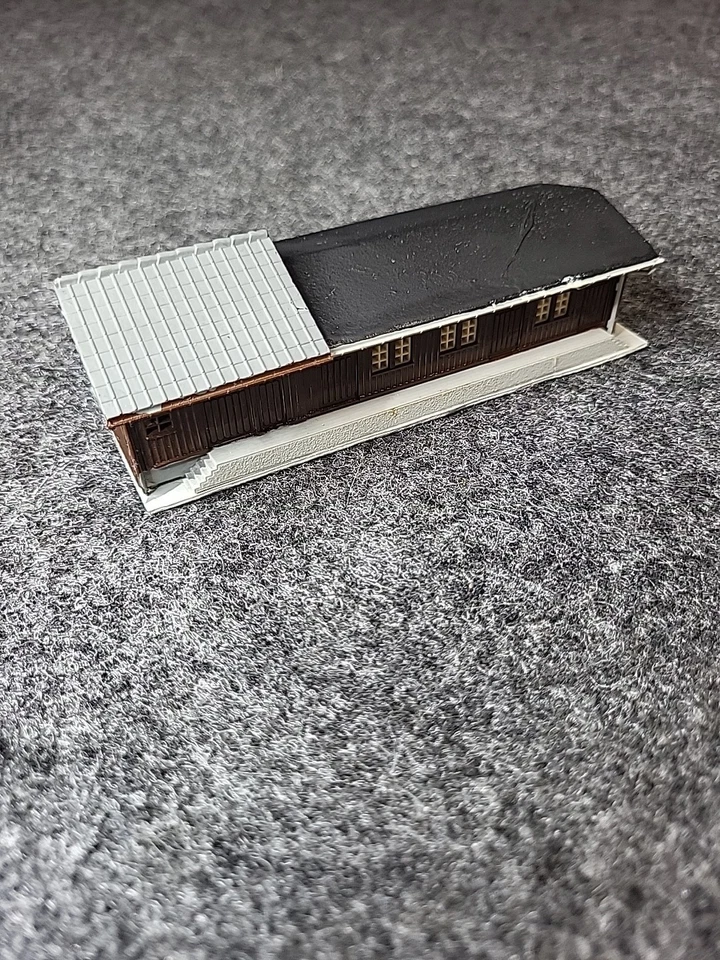 Marklin 8971 Z Scale 1:220 Track Side Warehouse Building  Shed  Fully Assembled  - Image 4 of 4