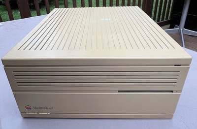 Apple Macintosh IIci M5780 本体のみ 通電不可 HDD欠品 アップル