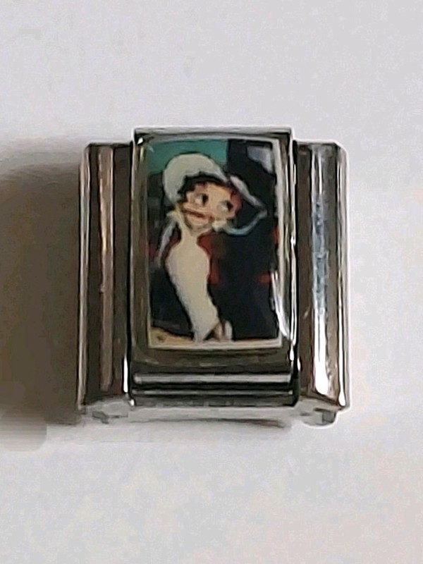 "Betty Boop Wearing A White Dress & Hat" Italian Charm By Milan New