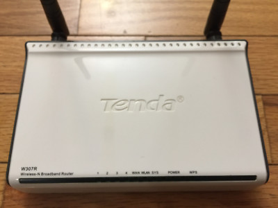 Tenda W307R 300 Mbps 4-Port 10/100 Wireless N Router