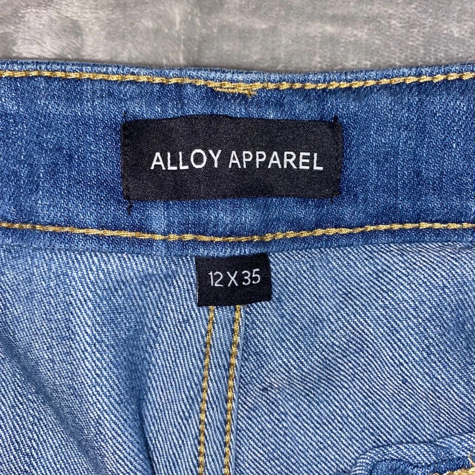 Alloy Apparel Womens Size 12 x 35 High Waist Flare Leg Patch Pocket Denim Jeans - Image 3 of 4