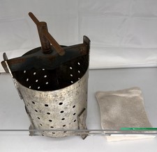 Historische Spindelpresse, Kartoffel Presse, Klo&szlig; Presse