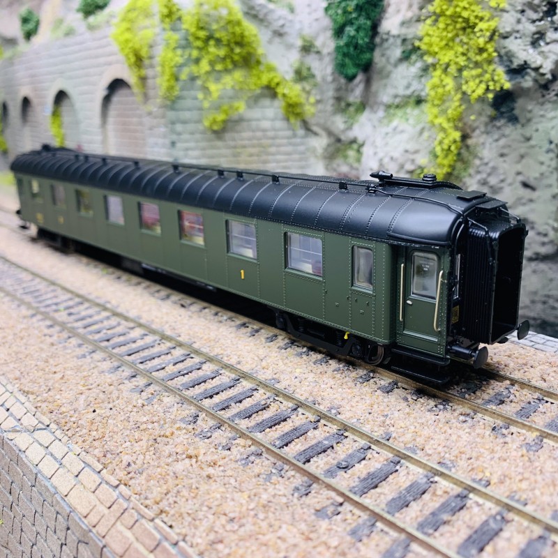 Voiture voyageur OCEM RA SNCF Ep III ModelsWorld MW40936 train HO