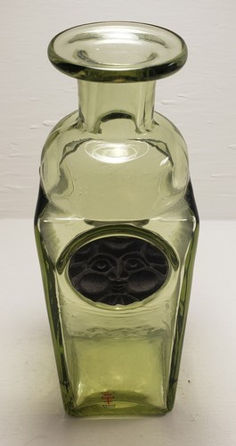 Vintage Signed Skruf Swedish Art Glass Green Vase, Set of 2 - Picture 4 of 6