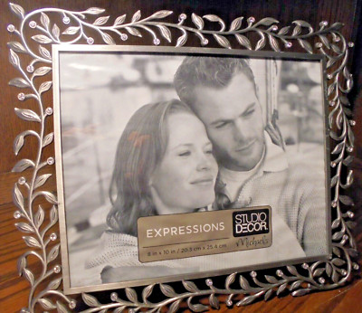 PHOTO FRAME EXPRESSIONS Studio Decor Michaels Silver-Tone w/Gems 8''x10''    AA75