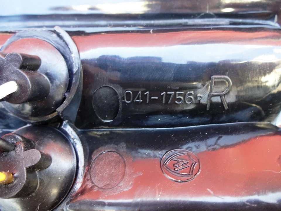 MITSUBISHI L200 PICKUP UTE 2WD 4WD MODEL 1993 1996 FRONT CORNER LIGHTS PAIR L R - Image 3 of 4