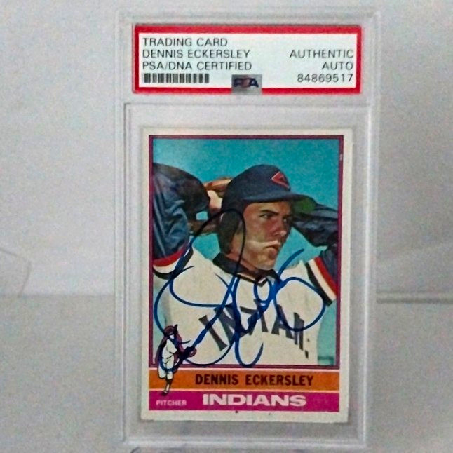 Topps 1976 Dennis Eckersley #86  RC Cleveland Indians PSA Auto 84869517