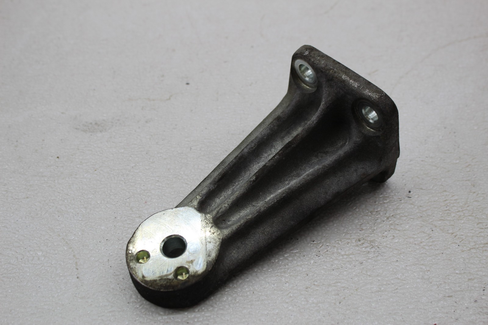 99-01 FERRARI 456 M ENGINE MOTOR TRANSMISSION MOUNT SUPPORT BRACKET