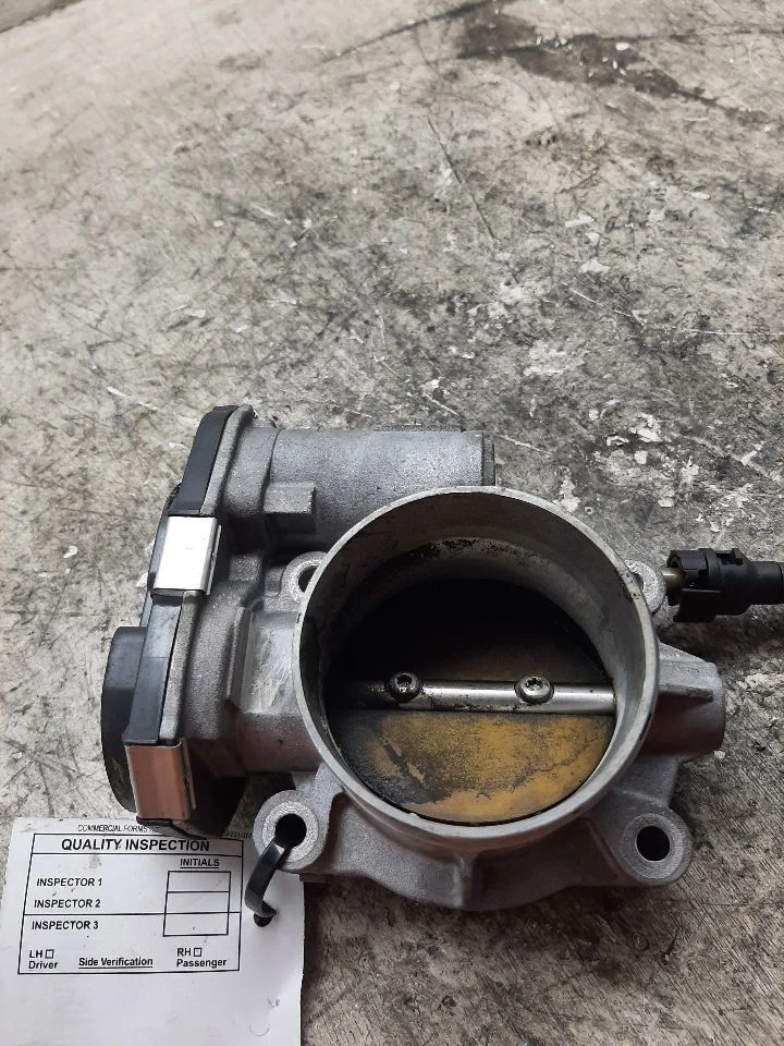 2008 - 2012 年吉姆西峡谷油门车身油门组件 2.9L ID 12631018 — 第 3/4 张图片