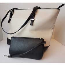 Kelly Katie Vinna Black Off White New Tote Bag Zipper Compartments Wristlet